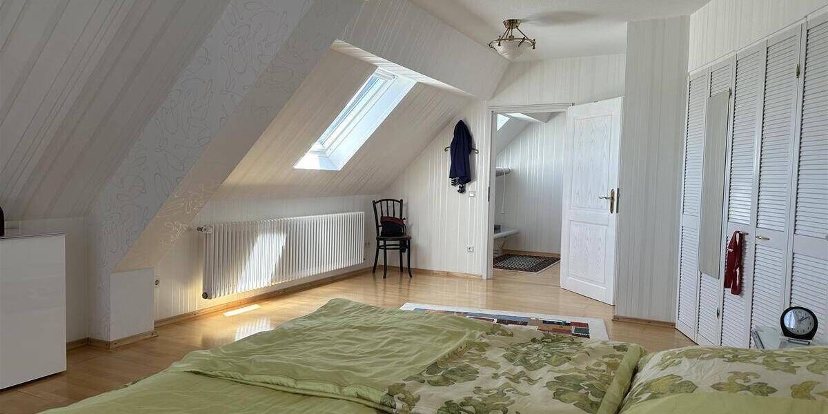 Einfamilienhaus Berschweiler bei Baumholder - 7 Zimmer, 239 m&sup2;, 290.000&euro; | Angebot:25739299