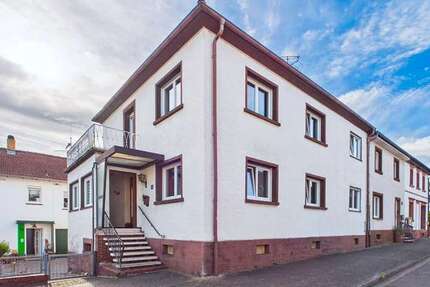 Haus Hauptstuhl - 6 Zimmer, 227 m&sup2;, 270.000&euro; | Angebot:27352287