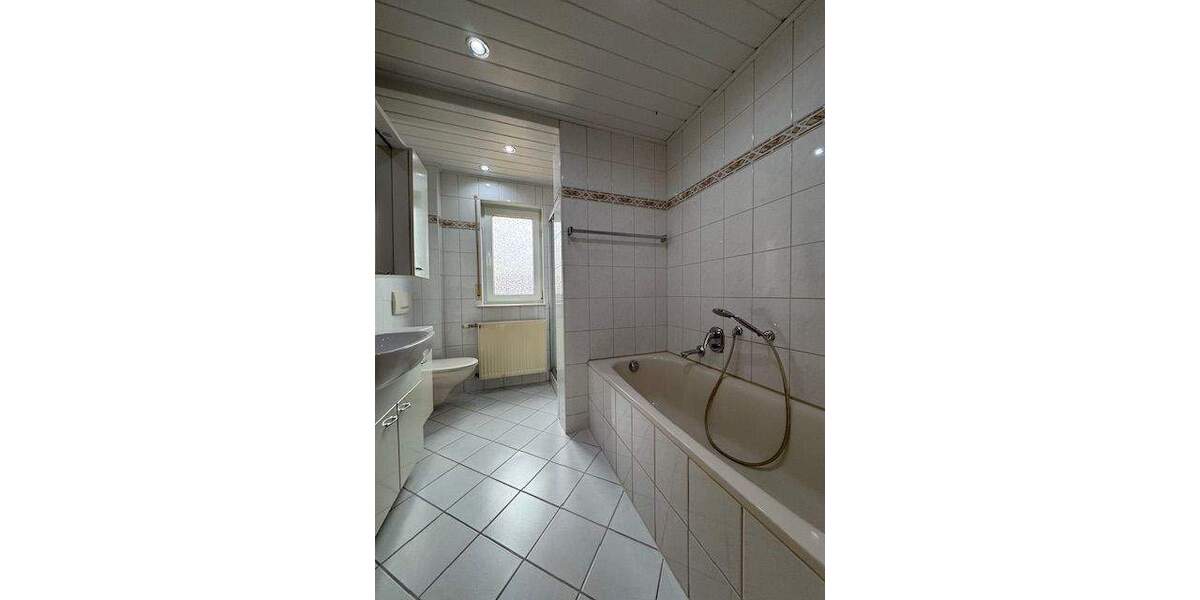 Mehrfamilienhaus, Wohnhaus Ramstein-Miesenbach Ramstein - 8 Zimmer, 185 m&sup2;, 398.000&euro; | Angebot:25666645