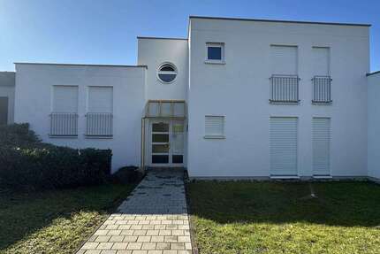 Wohnung Saarbrücken Dudweiler - 1 Zimmer, 28 m&sup2;, 81.000&euro; | Angebot:26065139