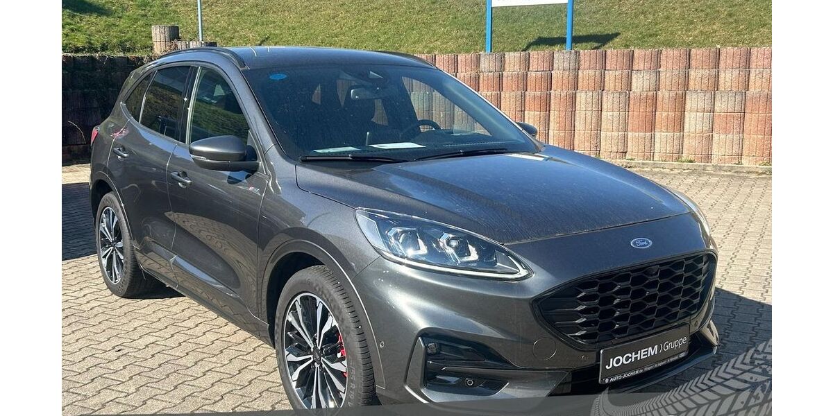 Ford Kuga 49.000 km 24.480 &euro; Illingen 66557