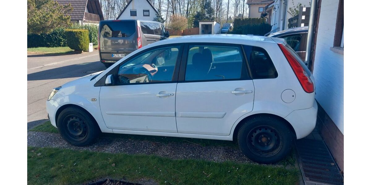 Ford Fiesta 206.000 km 990 &euro; Pirmasens 66599