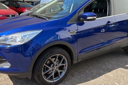 Ford Kuga 98.000 km 9.900 &euro; Saarbrücken 66115