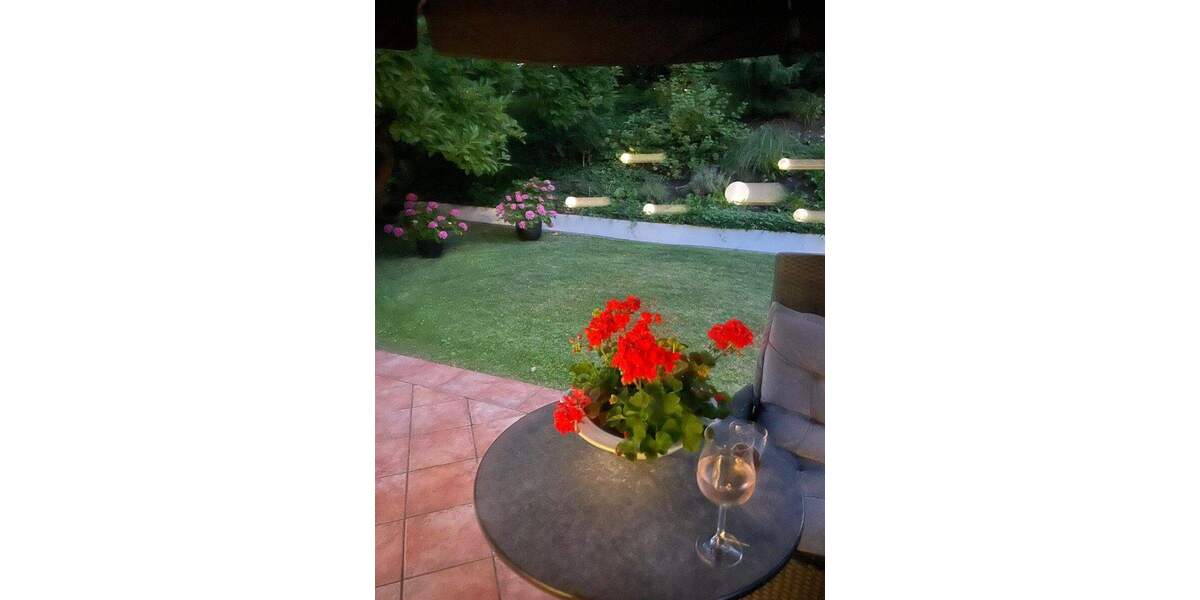 Etagenwohnung Saarbrücken Alt-Saarbrücken - 3 Zimmer, 103 m&sup2;, 335.000&euro; | Angebot:25705106