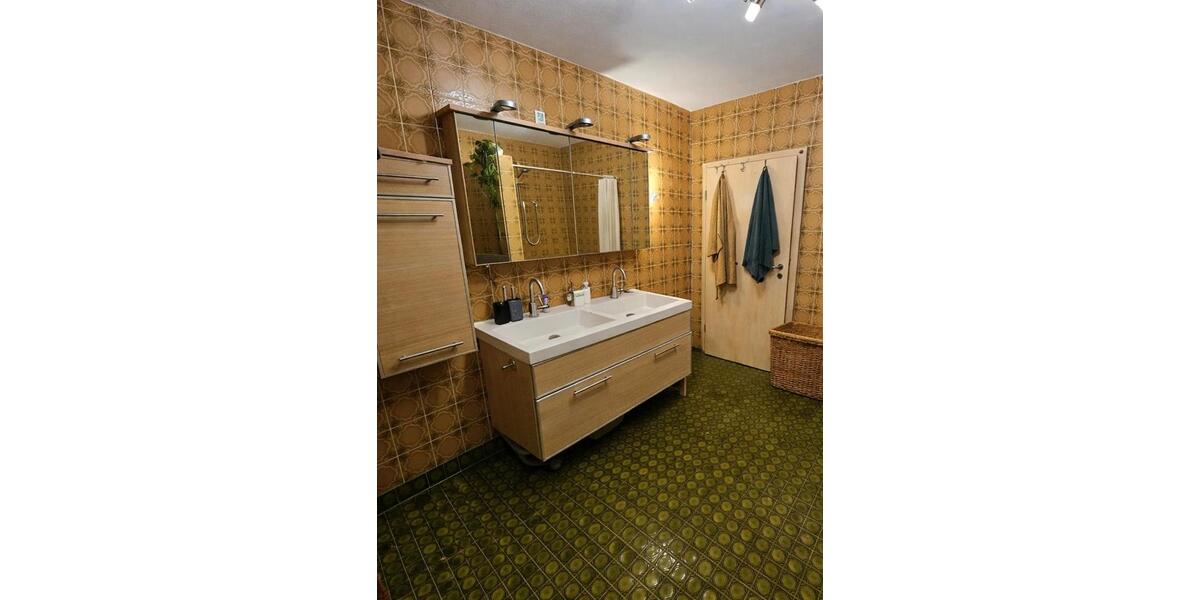 Etagenwohnung Sankt Wendel - 3 Zimmer, 100 m&sup2;, 850&euro; | Angebot:25414120