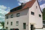 Mehrfamilienhaus, Wohnhaus Sankt Ingbert St. Ingbert - 8 Zimmer, 220 m&sup2;, 265.000&euro; | Angebot:26858927