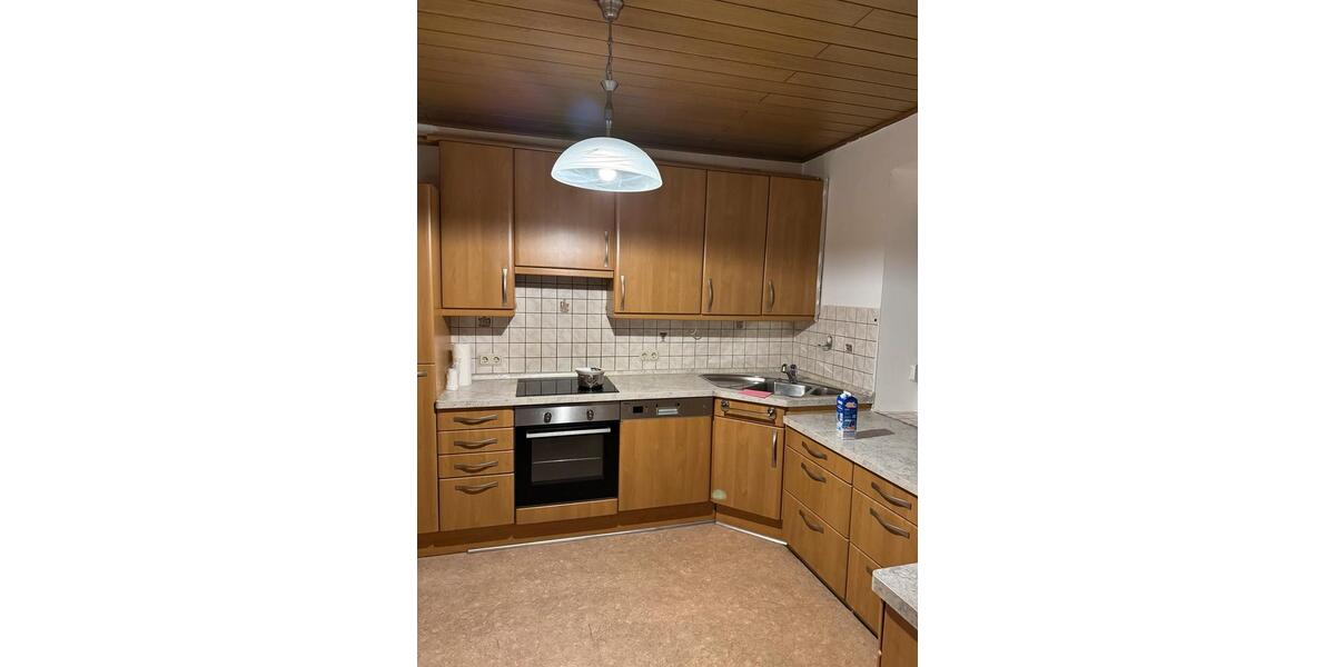 Einfamilienhaus Ottweiler - 3 Zimmer, 175 m&sup2;, 1.090&euro; | Angebot:25614208