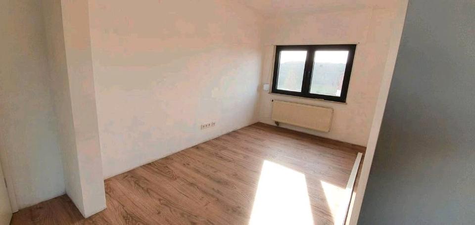 Etagenwohnung Battweiler - 3 Zimmer, 90 m&sup2;, 650&euro; | Angebot:26034331