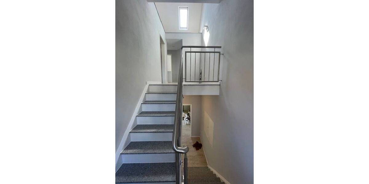 Doppelhaushälfte Rammelsbach - 8 Zimmer, 158 m&sup2;, 289.000&euro; | Angebot:25666636