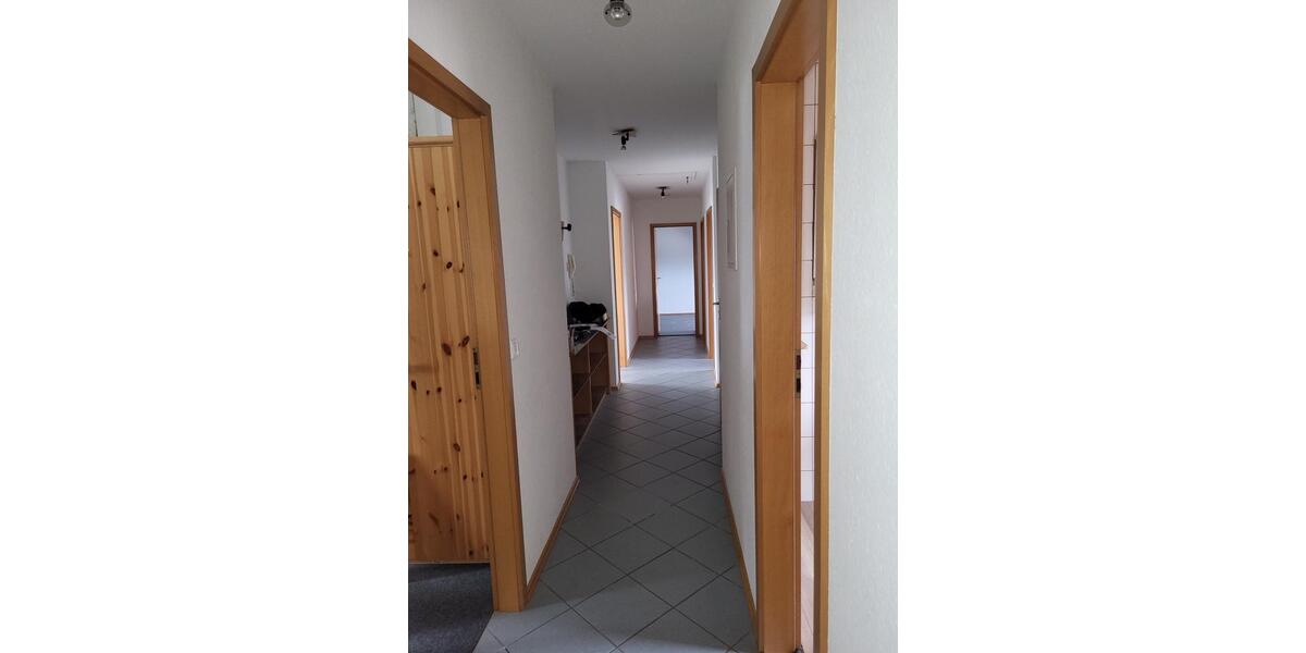 Dachgeschoßwohnung Zweibrücken - 4 Zimmer, 113 m&sup2;, 610&euro; | Angebot:26221496