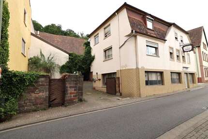 Haus Landstuhl - 12 Zimmer, 360 m&sup2;, 250.000&euro; | Angebot:25138581