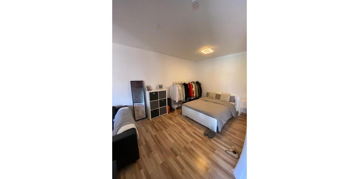 Etagenwohnung Saarbrücken - 1 Zimmer, 56 m&sup2;, 650&euro; | Angebot:26006463