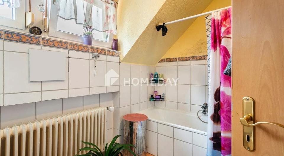 Mehrfamilienhaus, Wohnhaus Homburg - 8 Zimmer, 200 m&sup2;, 210.000&euro; | Angebot:26214338