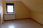 Dachgeschoßwohnung Homburg - 3 Zimmer, 65 m&sup2;, 450&euro; | Angebot:25992317