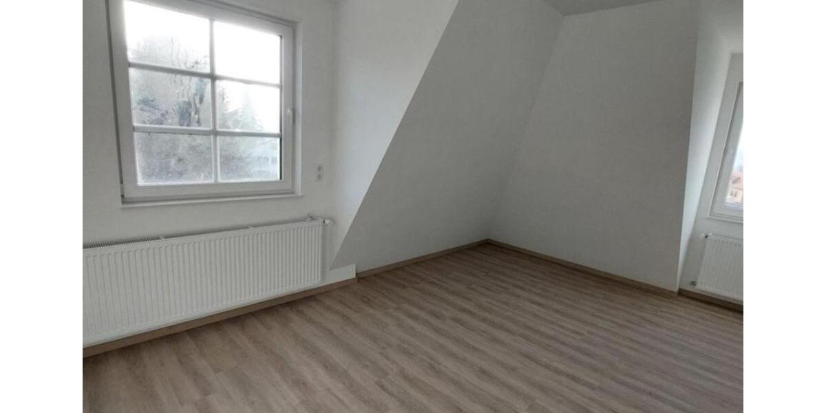 Maisonettenwohnung Zweibrücken - 5 Zimmer, 149 m&sup2;, 1.300&euro; | Angebot:26427092