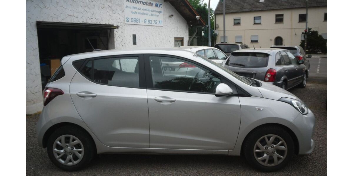 Hyundai i10 29.000 km 10.790 &euro; Saarbruecken 66119