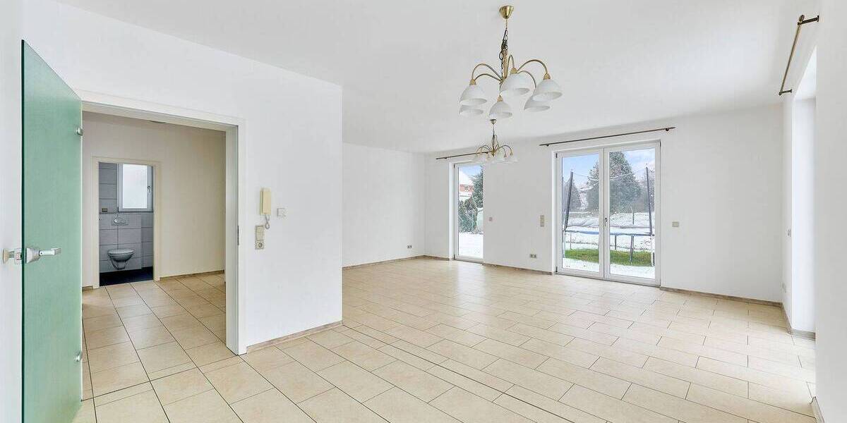 Einfamilienhaus Hauptstuhl - 6 Zimmer, 175 m&sup2;, 485.000&euro; | Angebot:26106200