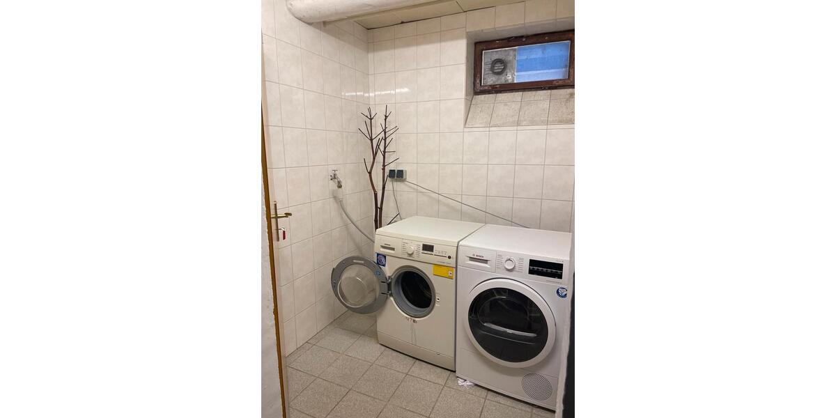 Etagenwohnung Saarbrücken Malstatt - 2 Zimmer, 72 m&sup2;, 720&euro; | Angebot:26038550
