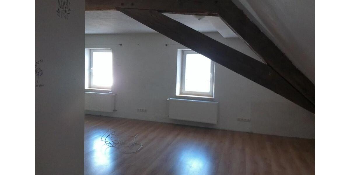 Etagenwohnung Ottweiler - 2 Zimmer, 110 m&sup2;, 550&euro; | Angebot:25591194