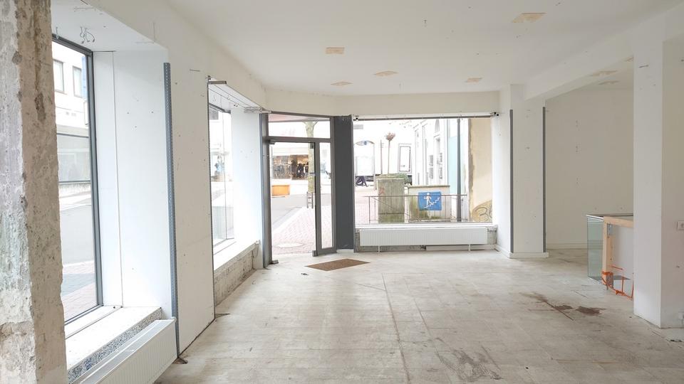 Gewerbeobjekt Pirmasens - 2.100&euro; | Angebot:23300040