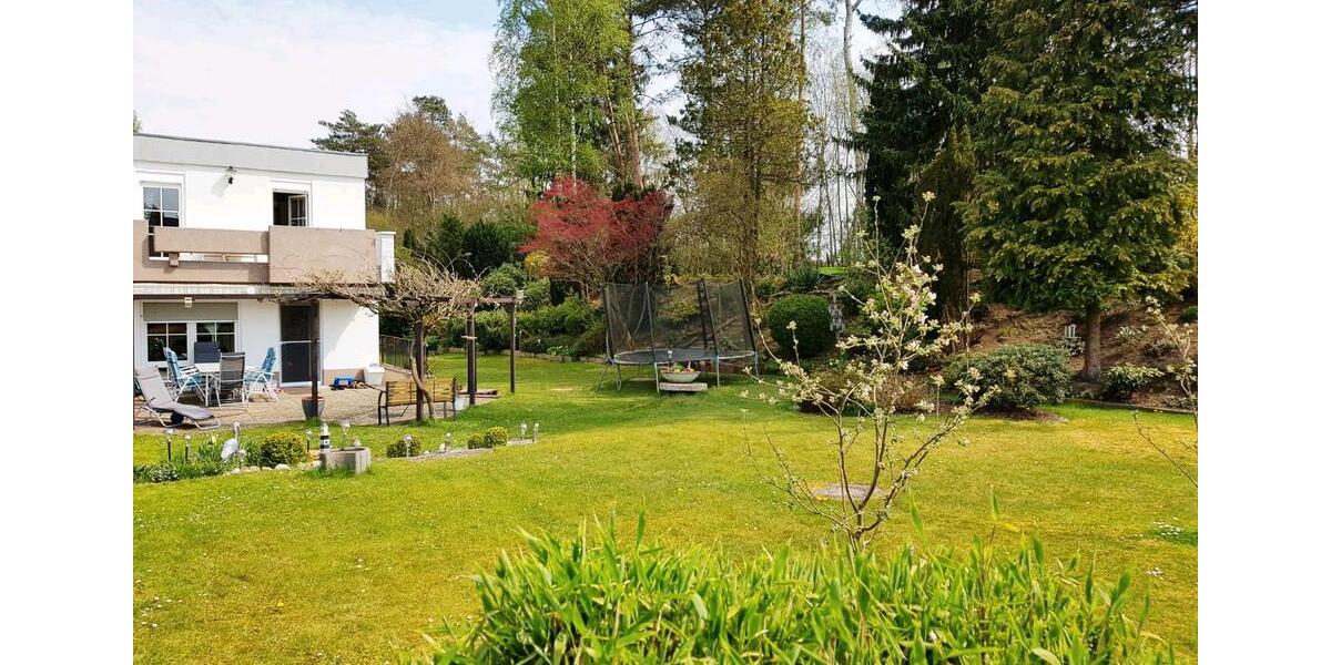 Reihenhaus Homburg - 4 Zimmer, 107 m&sup2;, 349.000&euro; | Angebot:25220566