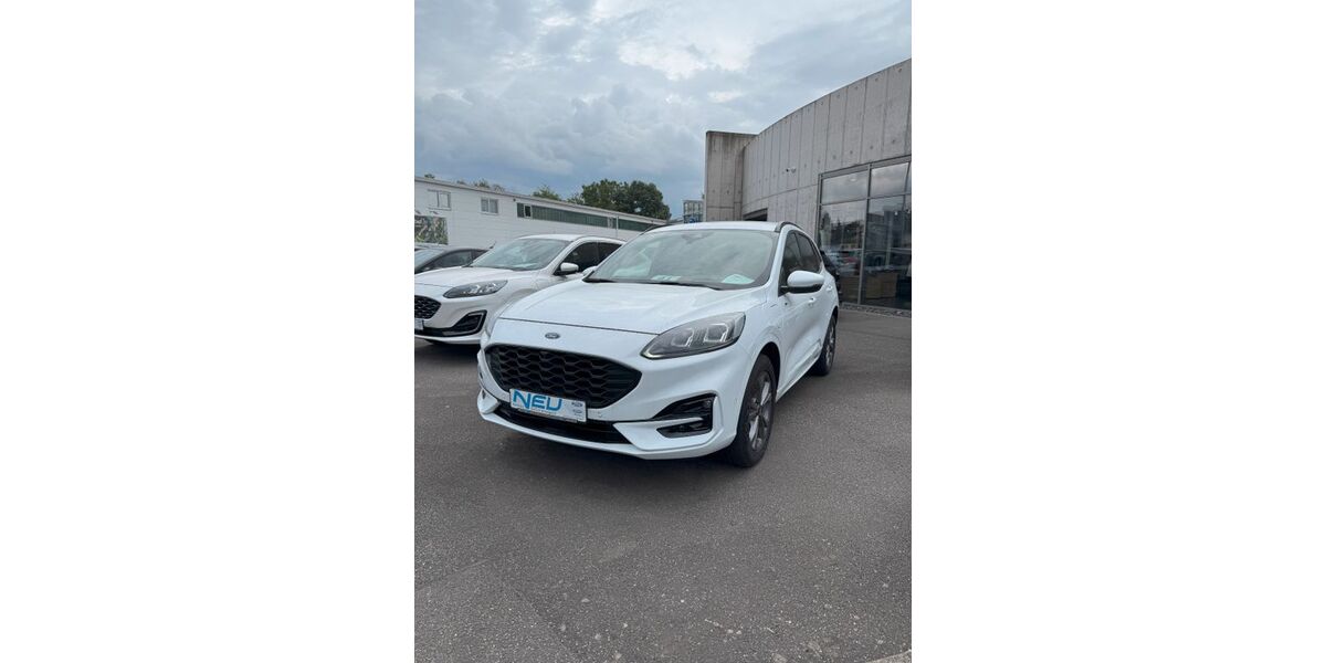 Ford Kuga 53.000 km 23.990 &euro; Homburg 66424