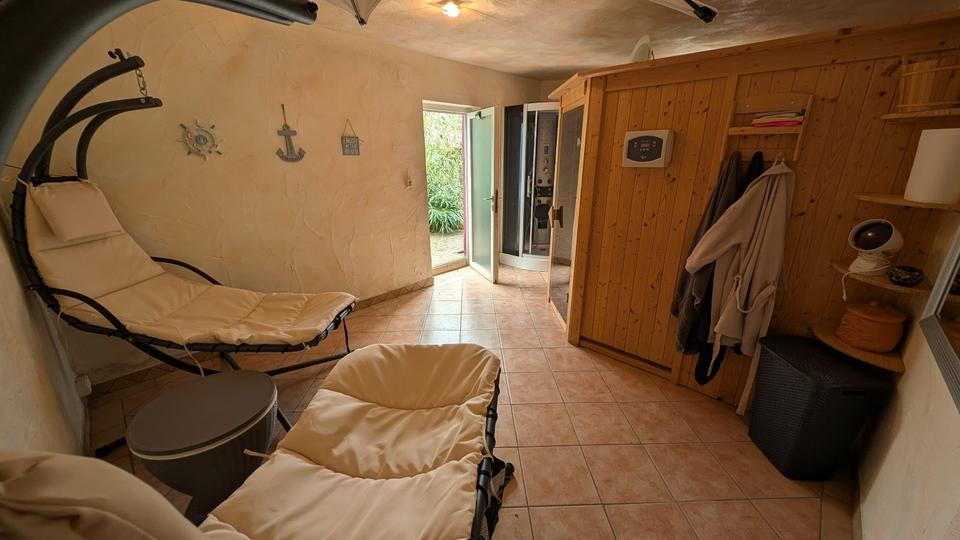 Maisonettenwohnung Gersheim - 5 Zimmer, 180 m&sup2;, 1.450&euro; | Angebot:25975904