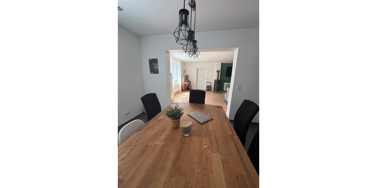 Bungalow Saarbrücken Scheidt - 7 Zimmer, 210 m&sup2;, 585.000&euro; | Angebot:27230377