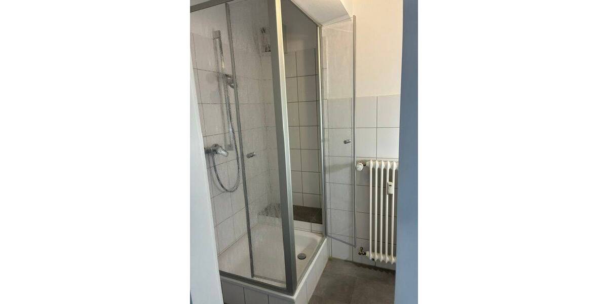 Etagenwohnung Saarbrücken St Johann - 3 Zimmer, 80 m&sup2;, 720&euro; | Angebot:26867010
