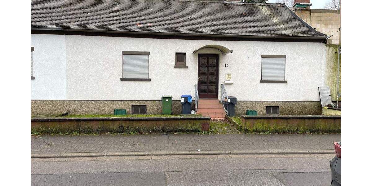 Einfamilienhaus Saarbrücken / Brebach Brebach-Fechingen - 3 Zimmer, 72 m&sup2;, 130.000&euro; | Angebot:25674609