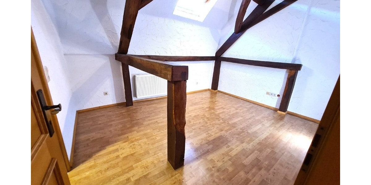 Zur Vermietung: Historisches Wohnen neu definiert – liebevoll saniertes Haus mit 155 m² in Altenglan - Reihenmittelhaus Altenglan | Angebot:26366100