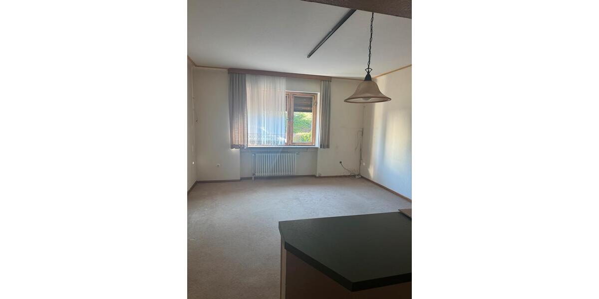 Erdgeschoßwohnung Spiesen-Elversberg Elversberg - 3 Zimmer, 90 m&sup2;, 900&euro; | Angebot:26035530