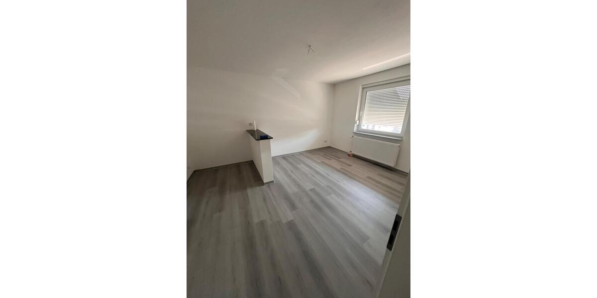Etagenwohnung Saarbrücken Brebach-Fechingen - 2 Zimmer, 50 m&sup2;, 115.000&euro; | Angebot:27178870