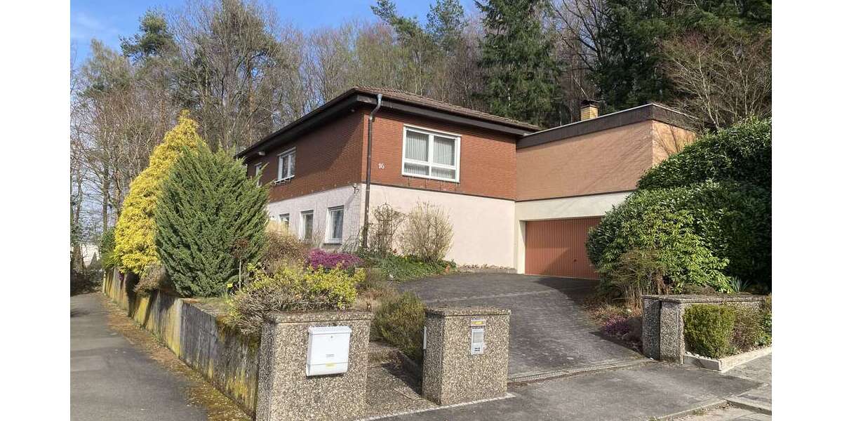 Einfamilienhaus Landstuhl - 9 Zimmer, 248 m&sup2;, 430.000&euro; | Angebot:26030459