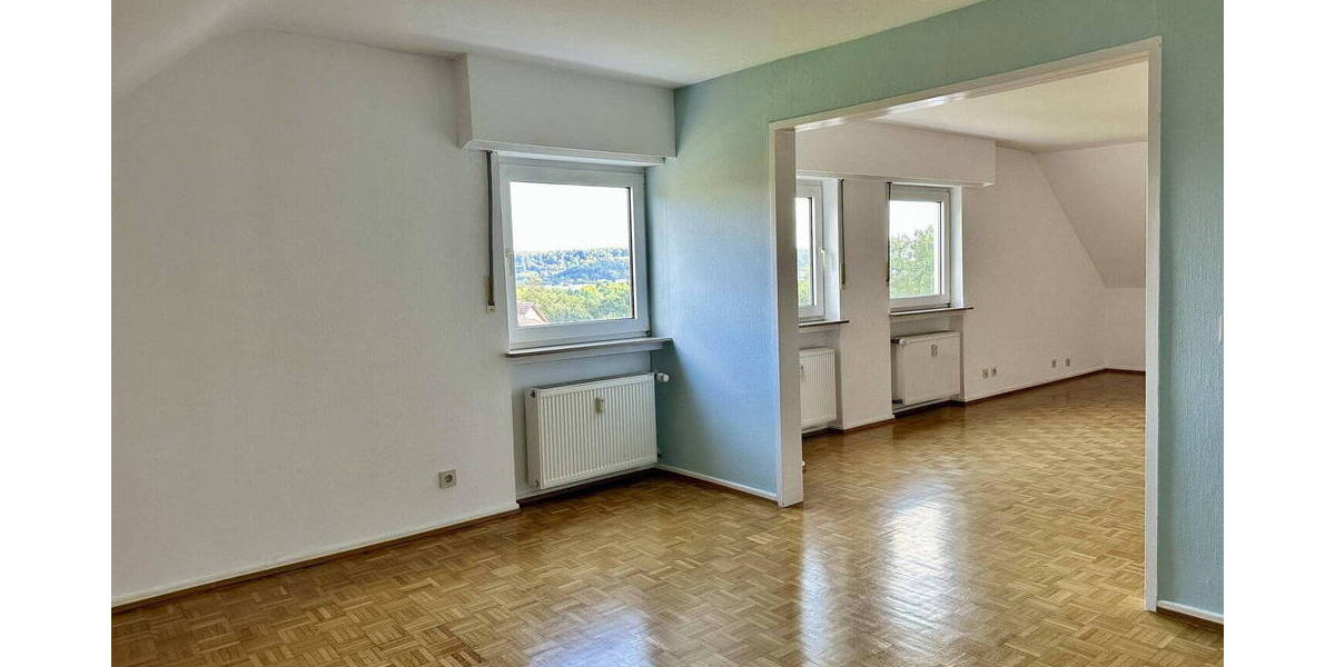 Etagenwohnung Saarbrücken Alt-Saarbrücken - 3 Zimmer, 98 m&sup2;, 950&euro; | Angebot:26897076