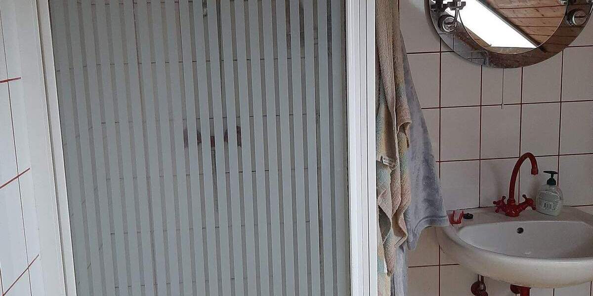 Reihenhaus Pirmasens Innenstadt - 5 Zimmer, 112 m&sup2;, 79.000&euro; | Angebot:25727247