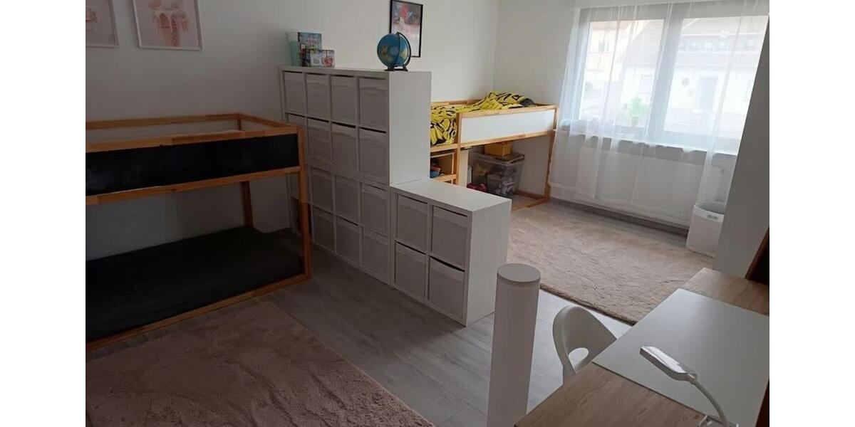 Etagenwohnung Heusweiler - 4 Zimmer, 90 m&sup2;, 850&euro; | Angebot:25948551
