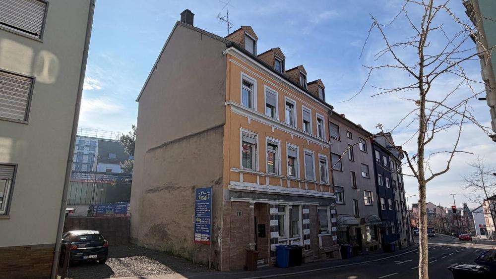 Einfamilienhaus Pirmasens - 12 Zimmer, 260 m&sup2;, 280.000&euro; | Angebot:24706485