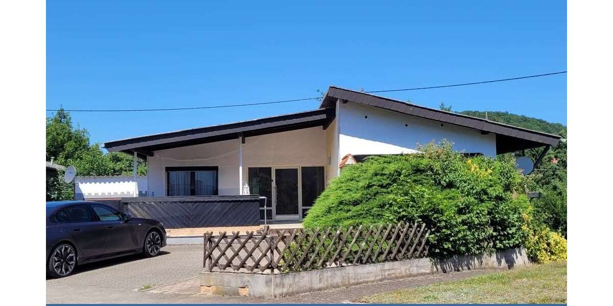 Einfamilienhaus Namborn - 7 Zimmer, 148 m&sup2;, 155.000&euro; | Angebot:25395695