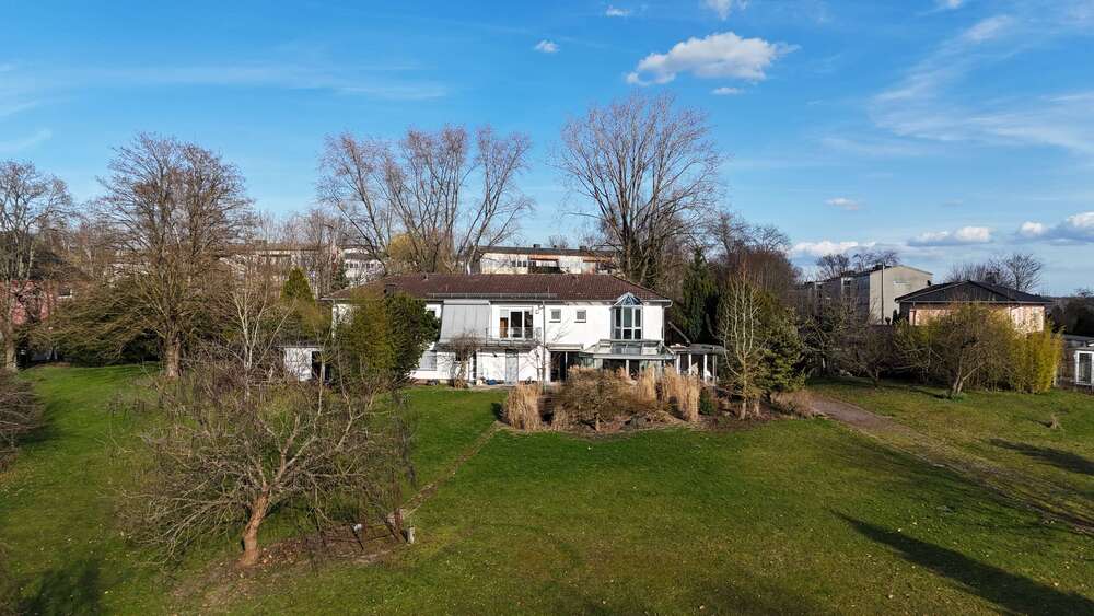 Einfamilienhaus Zweibrücken - 8 Zimmer, 280 m&sup2;, 585.000&euro; | Angebot:26856994