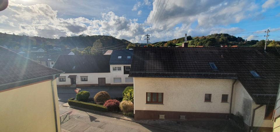 Einfamilienhaus Queidersbach - 7 Zimmer, 184 m&sup2;, 185.000&euro; | Angebot:26048223