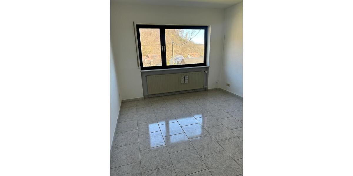 Einfamilienhaus Homburg - 11 Zimmer, 165 m&sup2;, 289.000&euro; | Angebot:26265842