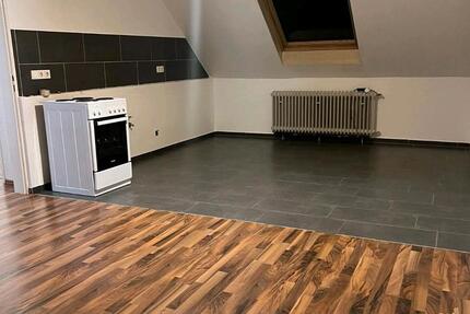 Wohnung Schiffweiler - 3 Zimmer, 60 m&sup2;, 850&euro; | Angebot:25712636