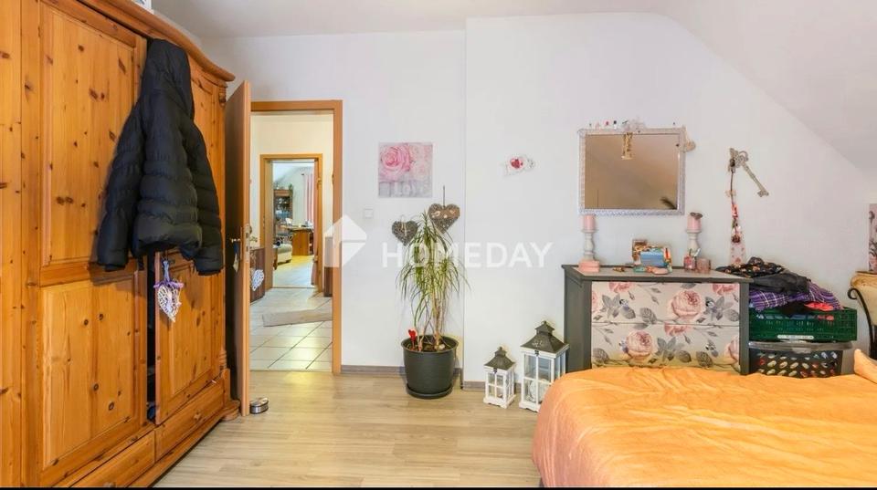 Mehrfamilienhaus, Wohnhaus Homburg - 8 Zimmer, 200 m&sup2;, 210.000&euro; | Angebot:26214338