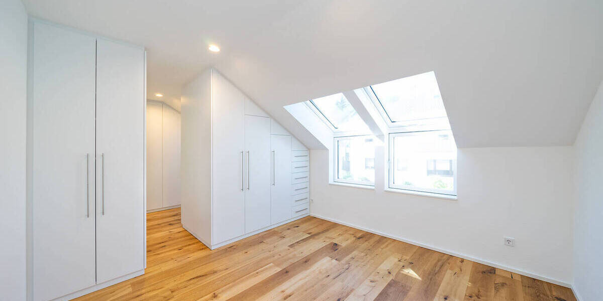 Einfamilienhaus Saarbrücken Ensheim - 1 Zimmer, 300 m&sup2;, 1.350.000&euro; | Angebot:25746980