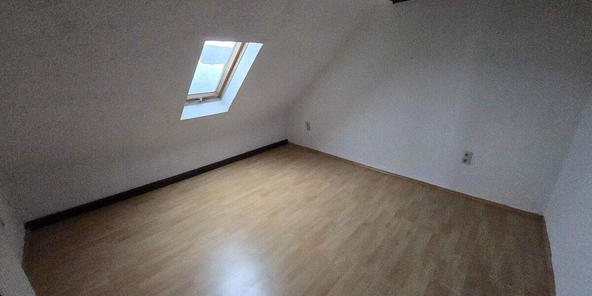 Mehrfamilienhaus, Wohnhaus Quierschied - 1 Zimmer, 149 m&sup2;, 189.000&euro; | Angebot:25732795