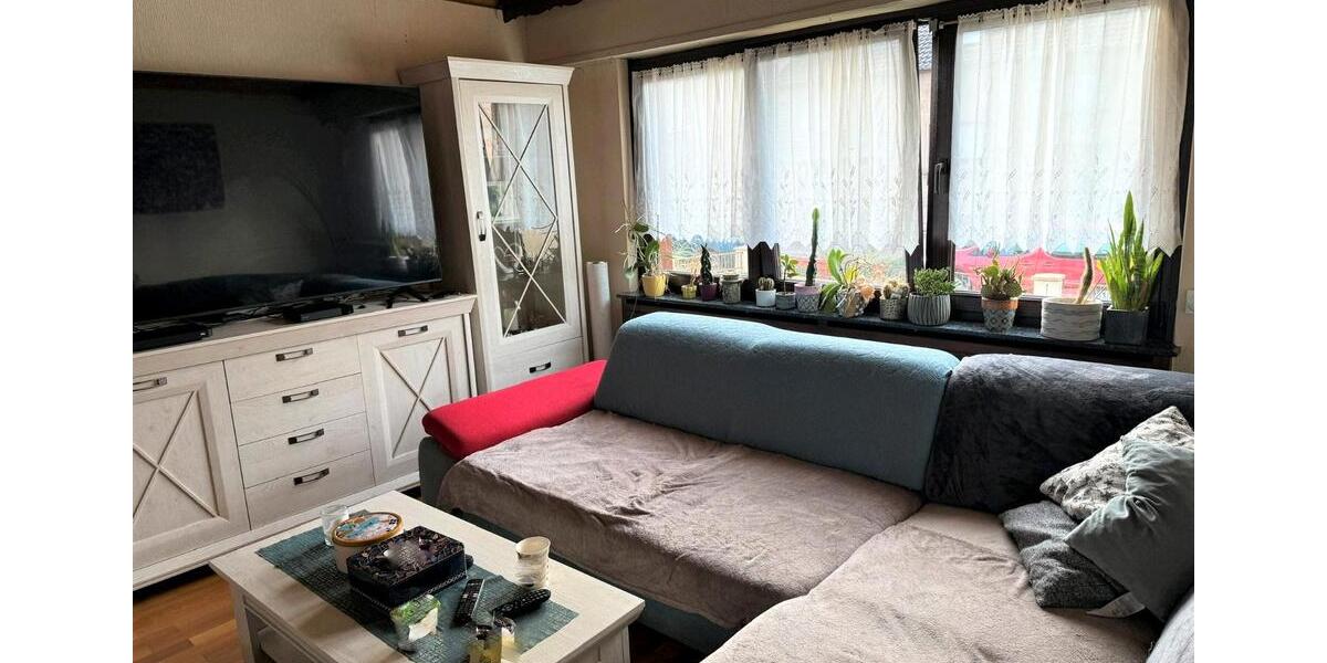 Einfamilienhaus Heusweiler - 8 Zimmer, 200 m&sup2;, 300.000&euro; | Angebot:26676080
