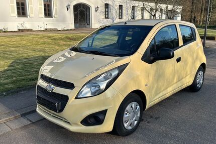 Chevrolet Spark 123.360 km 2.750 &euro; Homburg 66424