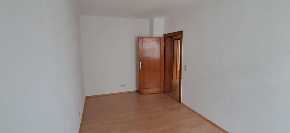 Dachgeschoßwohnung Zweibrücken - 3 Zimmer, 75 m&sup2;, 650&euro; | Angebot:22842014