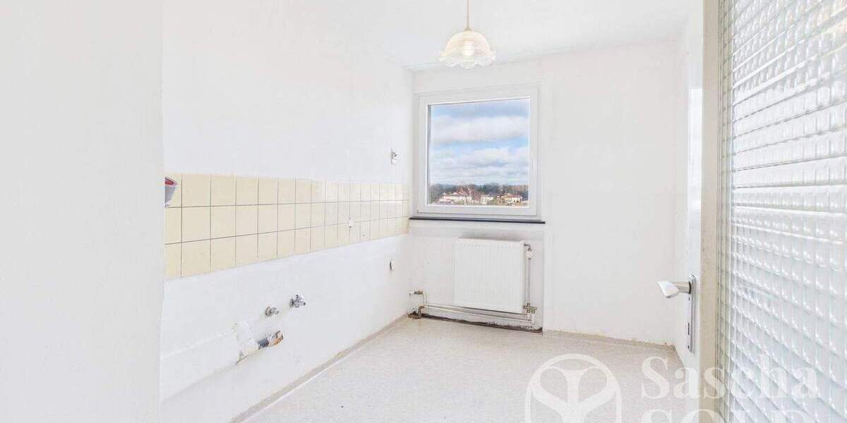 Helle 4ZKB Wohnung in Dudweiler mit Südwest-Loggia, Garage und Weitblick - bezugsbereit - Etagenwohnung Saarbrücken Dudweiler | Angebot:25289682